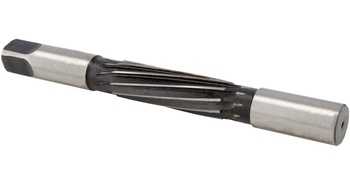 Развертка ручная ф45 винтовая с направляющей