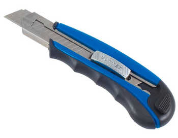 Резак с выдвижным лезвием TOTAL EXELENT, 18 мм, HCS, 8 лезвий, автофиксатор, (шт.)