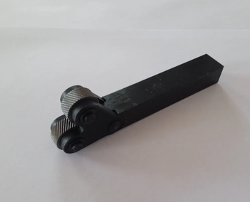 Державка для накатки косых рифлений 16х16х110мм с двумя роликами с шагом 1,2 мм